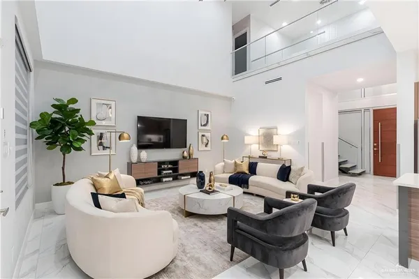 $5,500 | 2416 Thames Drive, Edinburg, TX 78539