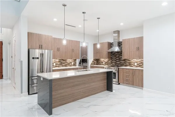 $5,500 | 2416 Thames Drive, Edinburg, TX 78539