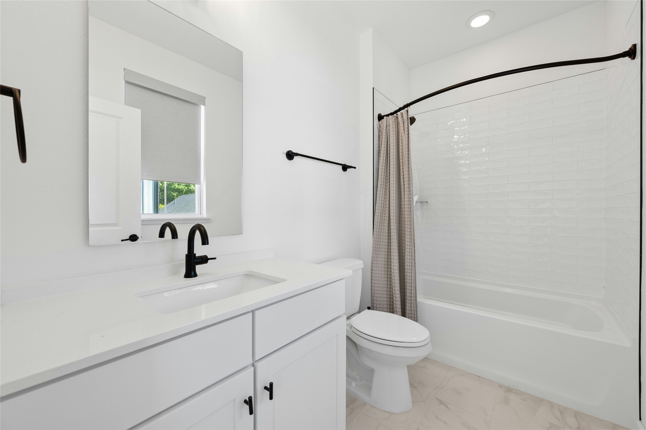 3809 Valley View Road, Unit 10 Austin, TX 78704 - Photo 19 of 30