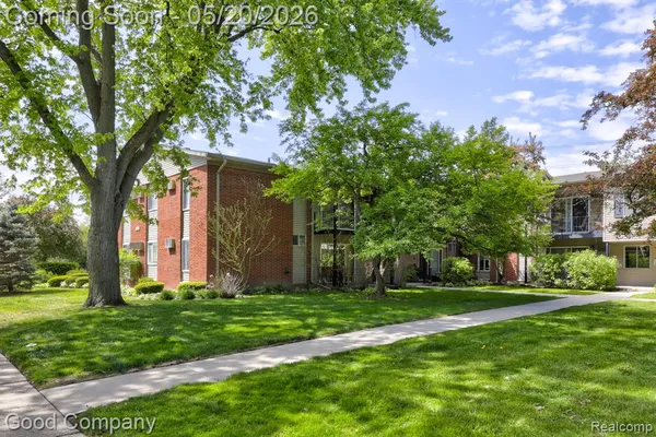 $150,000 | 3915 Benjamin Avenue, Unit 5, Royal Oak, MI 48073