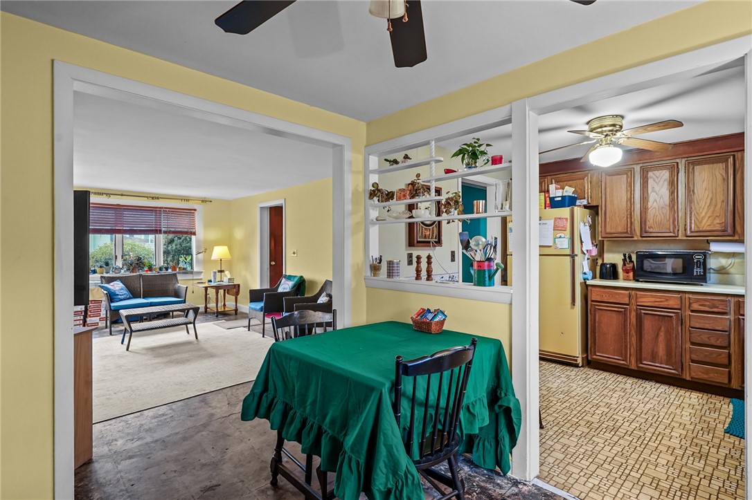 44 Capron Drive Warwick, RI 02886 - Photo 6 of 34