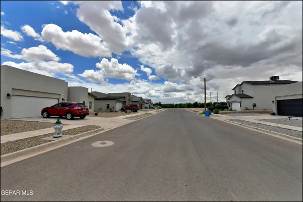 $1,900 | 12049 Hidden Gardens Place, Socorro, TX 79927