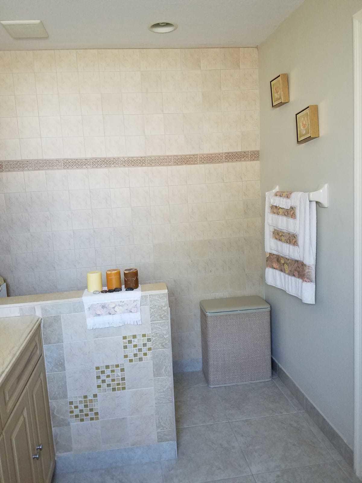 437 Kirk Road Palm Springs, FL 33461 - Photo 17 of 53 6-Master bath 5