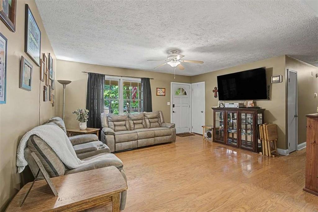 235 North Bellview Road Aragon, GA 30104 - Photo 9 of 36