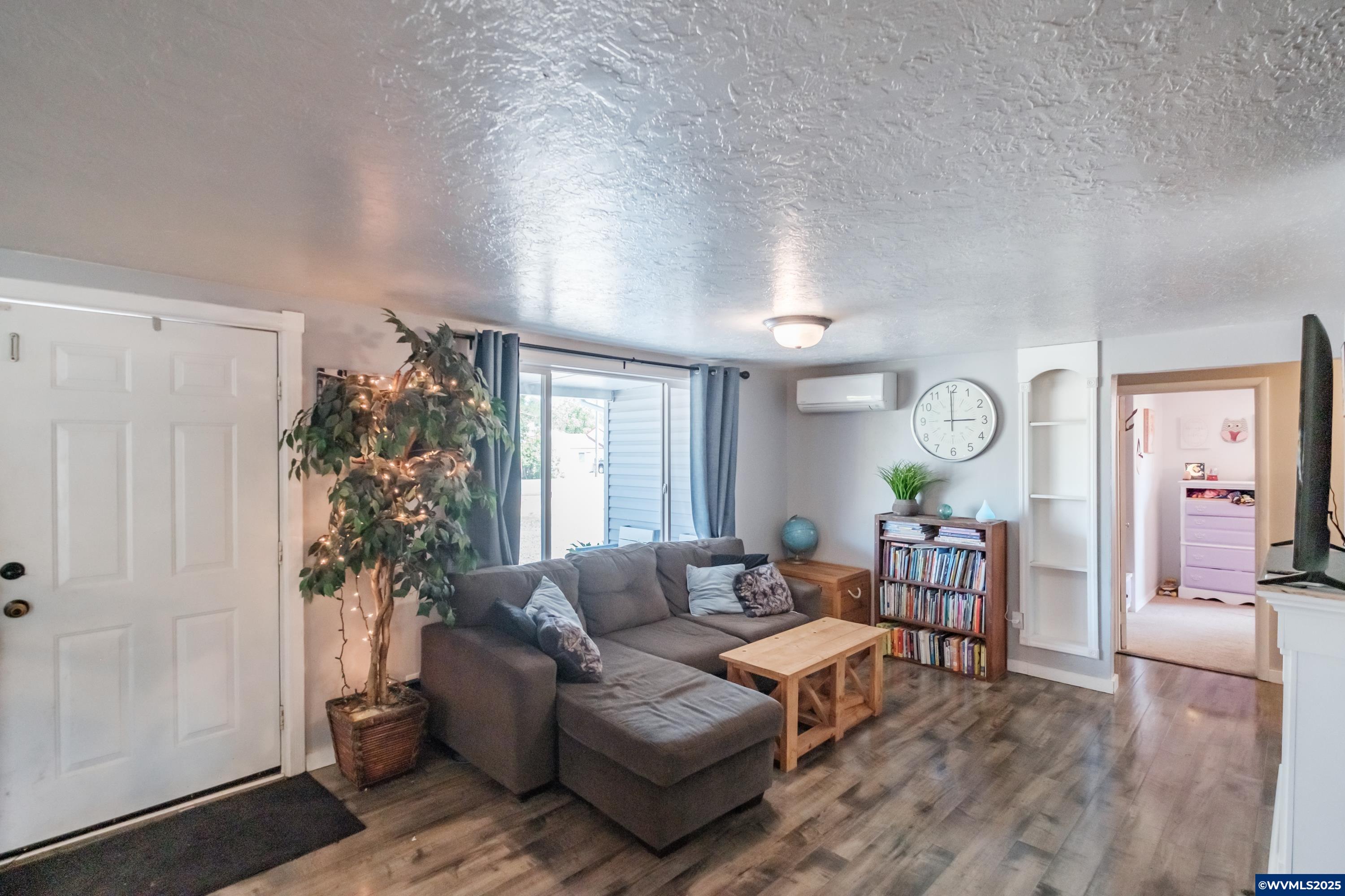 720 Central Avenue Lebanon, OR 97355 - Photo 16 of 38