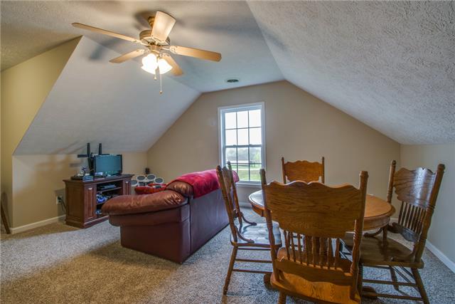 515 Berry Circle Springfield, TN 37172 - Photo 13 of 18 a workspace with furniture and window