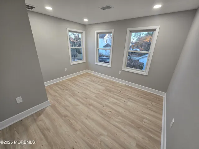 $2,100 | 72 Grand Avenue, Unit REAR, Long Branch, NJ 07740