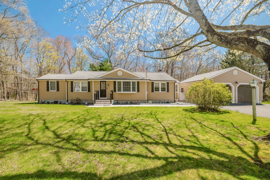 185 Moulton Street Rehoboth, MA 02769 - Photo 1 of 42