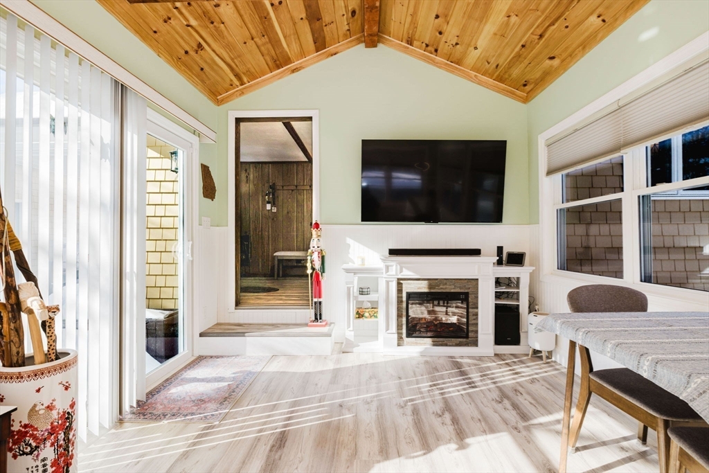 185 Moulton Street Rehoboth, MA 02769 - Photo 13 of 42