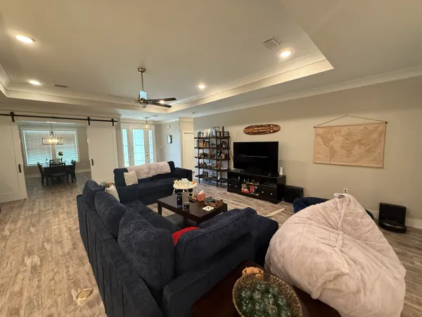 $3,175 | 1002 Gloria Avenue, Fort Walton Beach, FL 32547