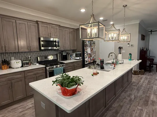 $3,175 | 1002 Gloria Avenue, Fort Walton Beach, FL 32547