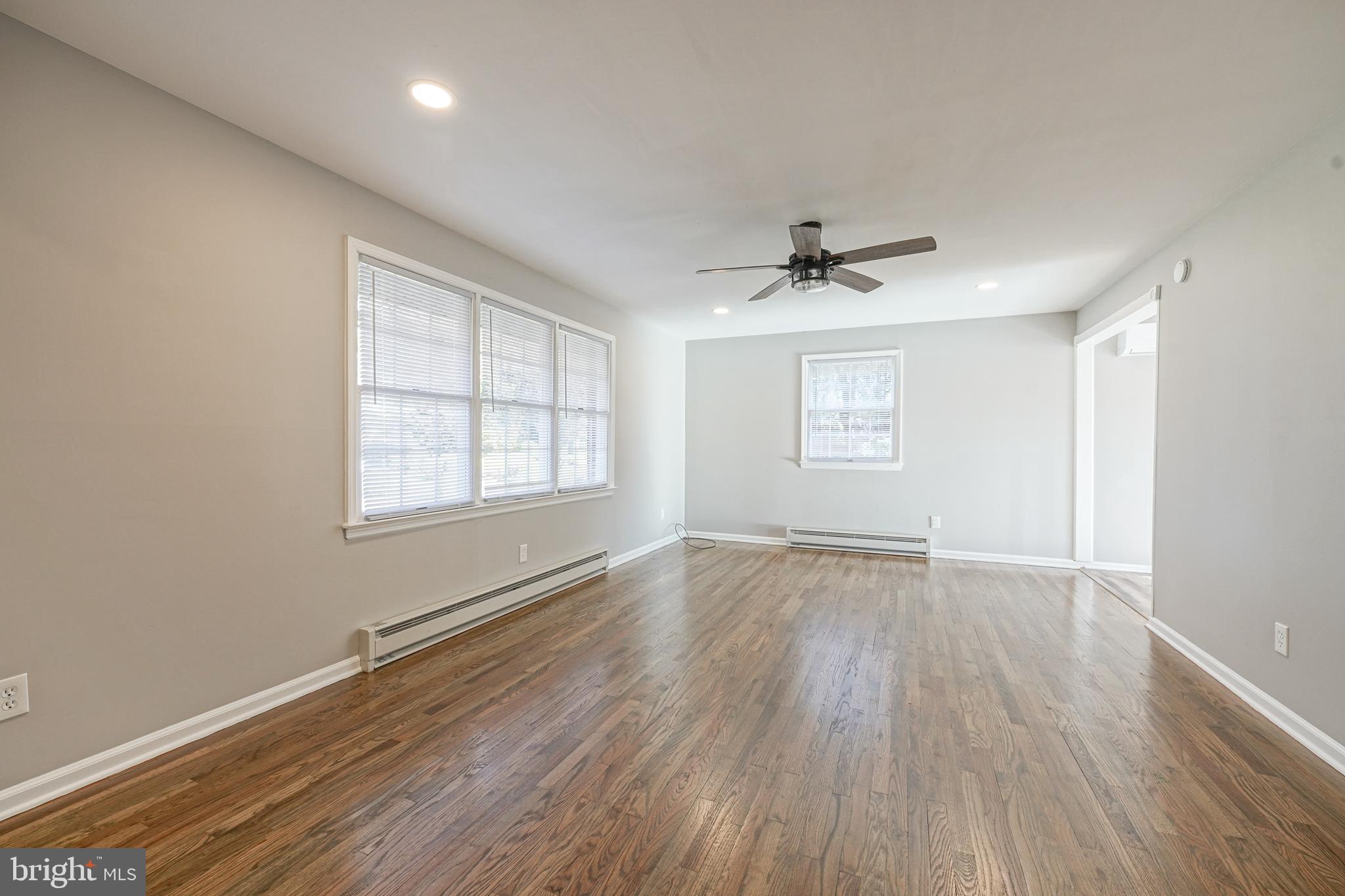 123 Thies Road Sewell, NJ 08080 - Photo 7 of 35