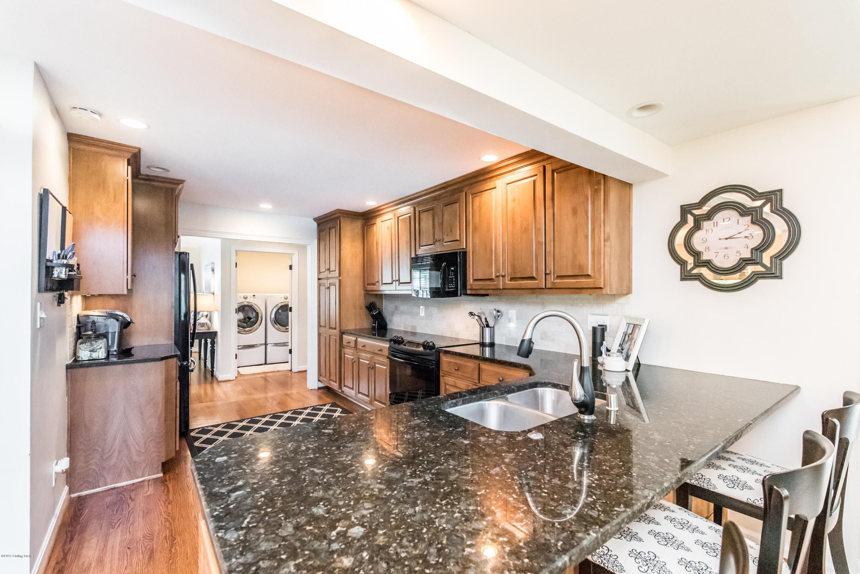 3716 Hanover Road Louisville, KY 40207 - Photo 12 of 40 3716 Hanover Rd Lville-16