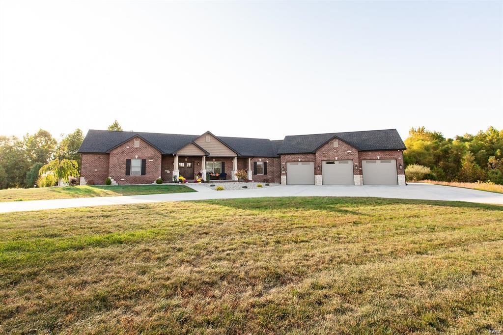 531 State Rte 4 St. Jacob, IL 62281 - Photo 1 of 70