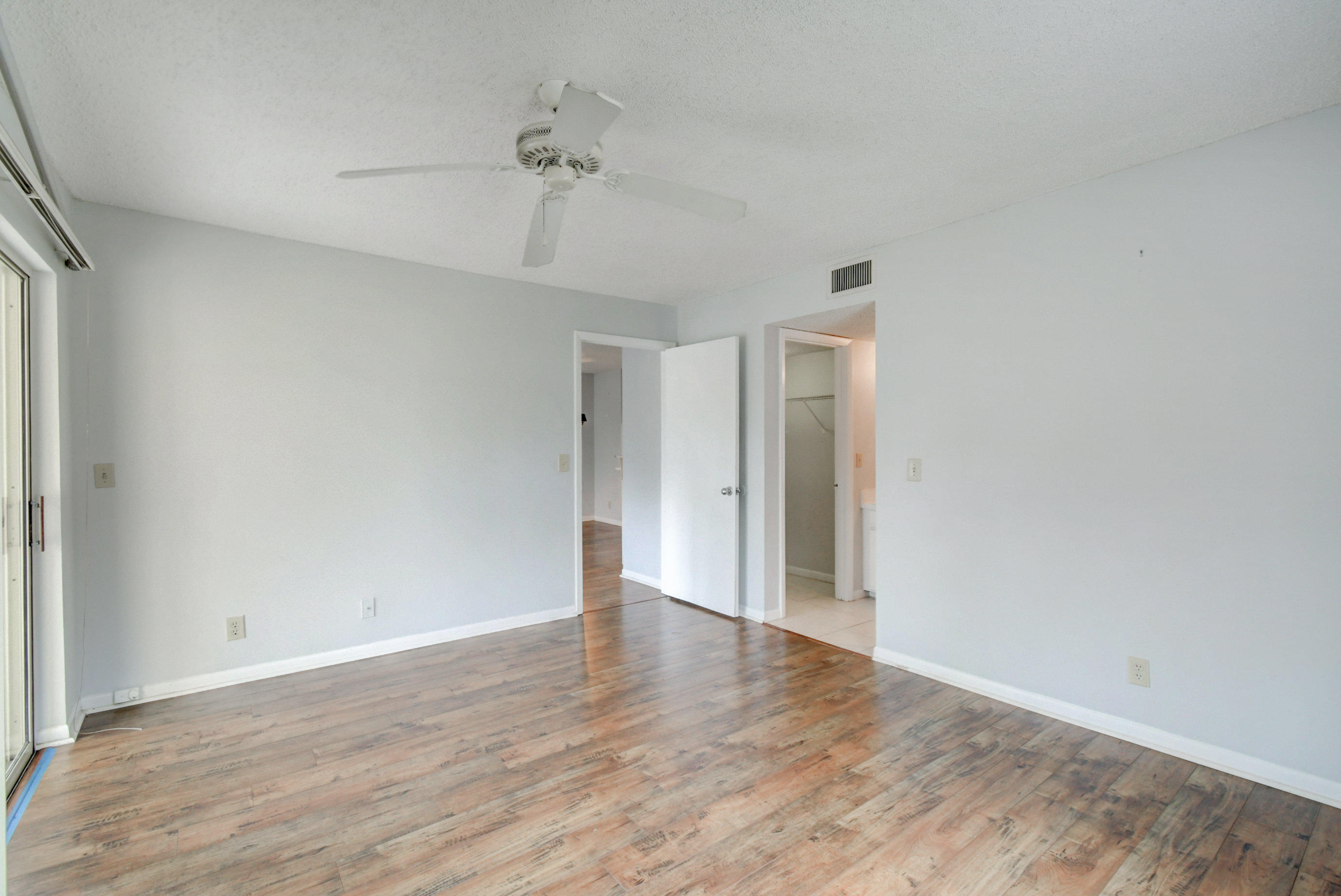 6283 La Costa Drive, Unit E Boca Raton, FL 33433 - Photo 17 of 34 20_dsc_3505_6_7_8_9