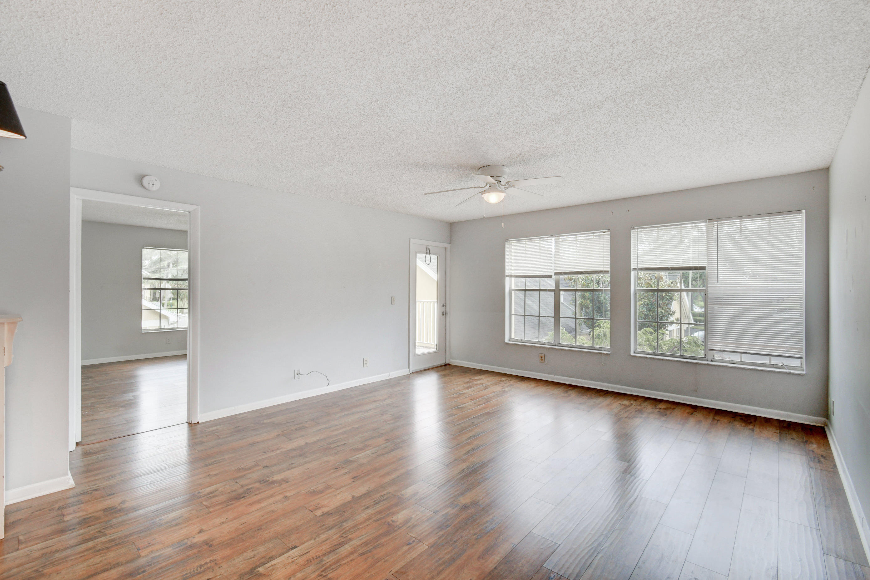 6283 La Costa Drive, Unit E Boca Raton, FL 33433 - Photo 3 of 34 06_dsc_3340_1_2_3_4