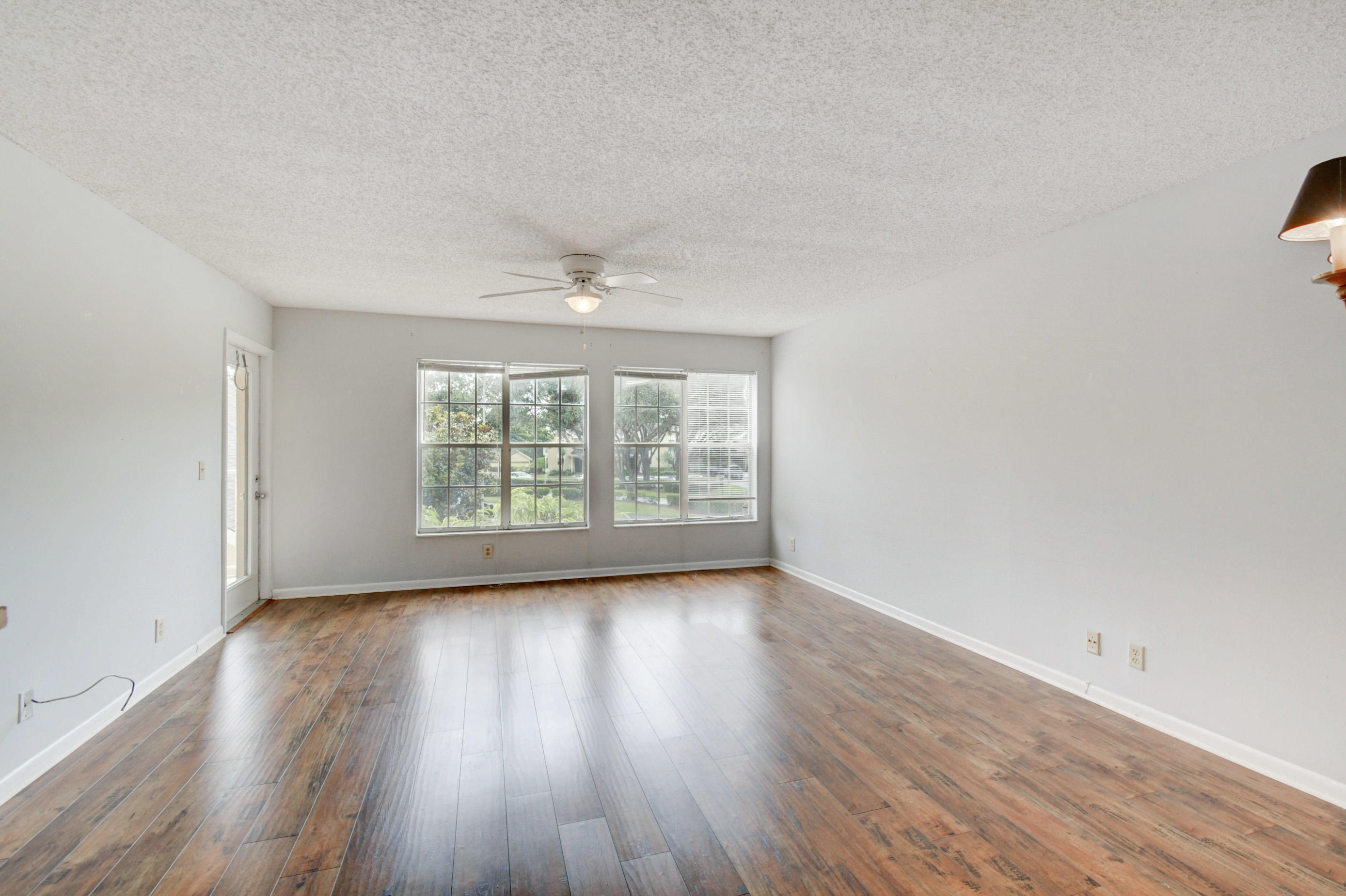 6283 La Costa Drive, Unit E Boca Raton, FL 33433 - Photo 4 of 34 07_dsc_3350_1_2_3_4