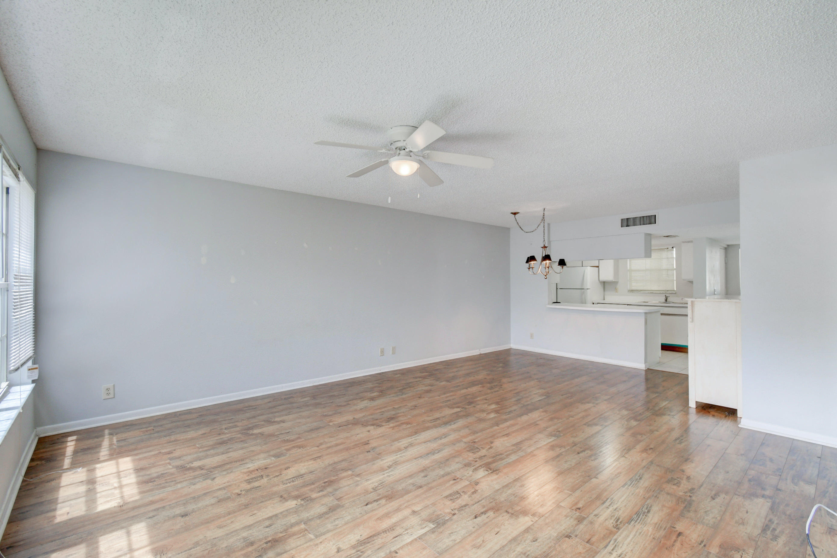 6283 La Costa Drive, Unit E Boca Raton, FL 33433 - Photo 9 of 34 12_dsc_3415_6_7_8_9