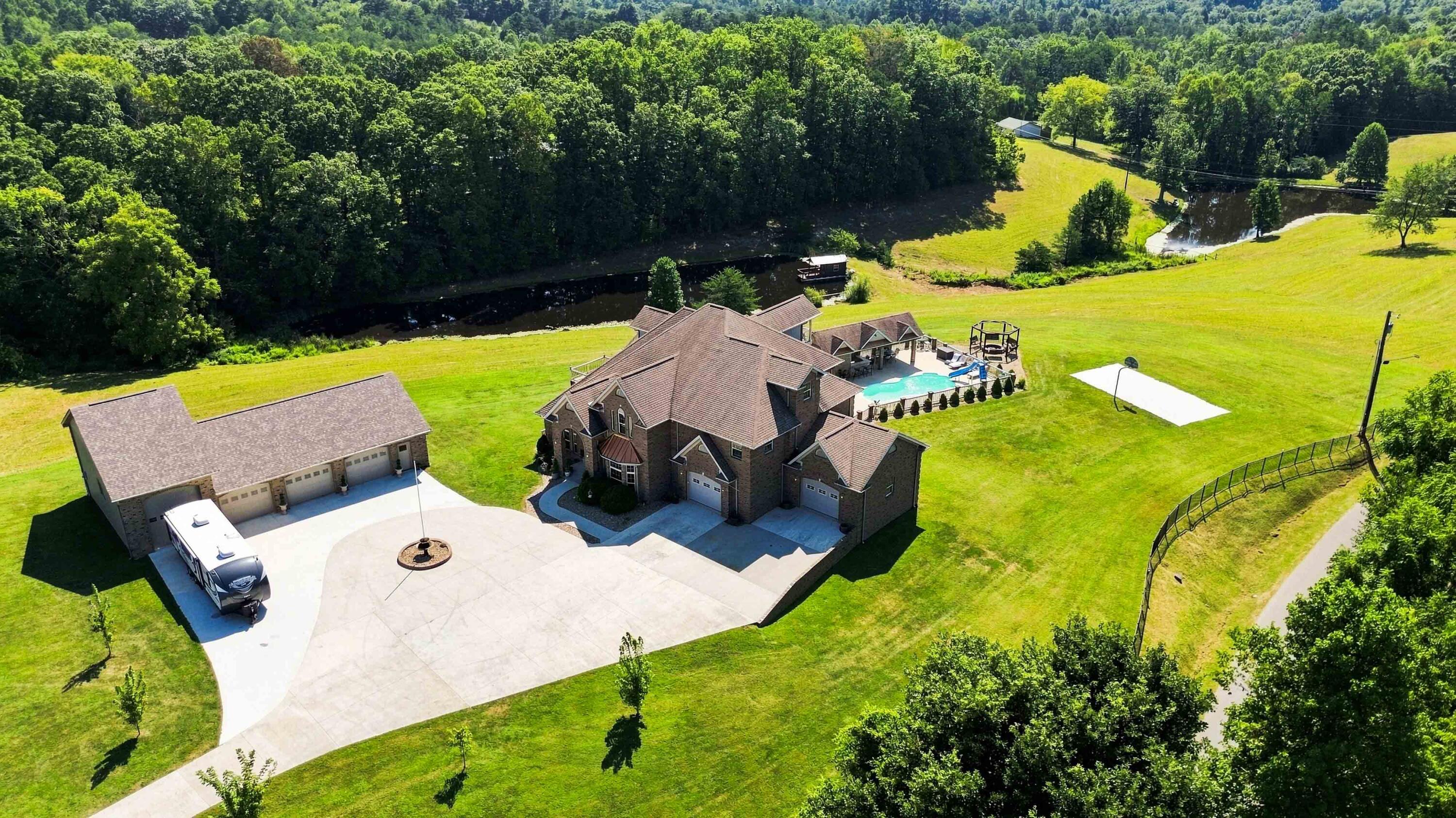 585 Tunnel Ridge Road Stearns, KY 42647 - Photo 86 of 106 092