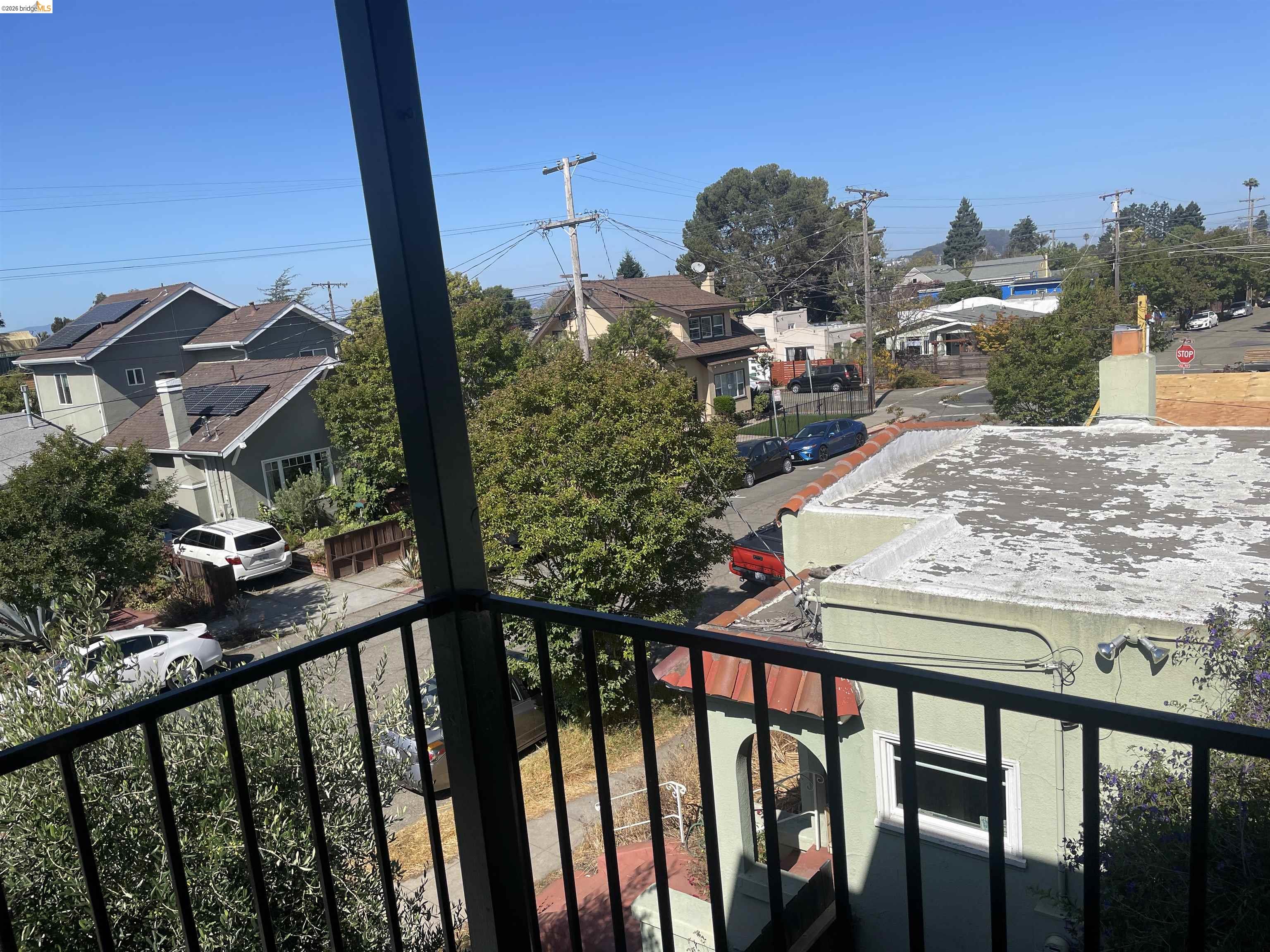 1239 Berkeley Way Berkeley, CA 94702 - Photo 22 of 28