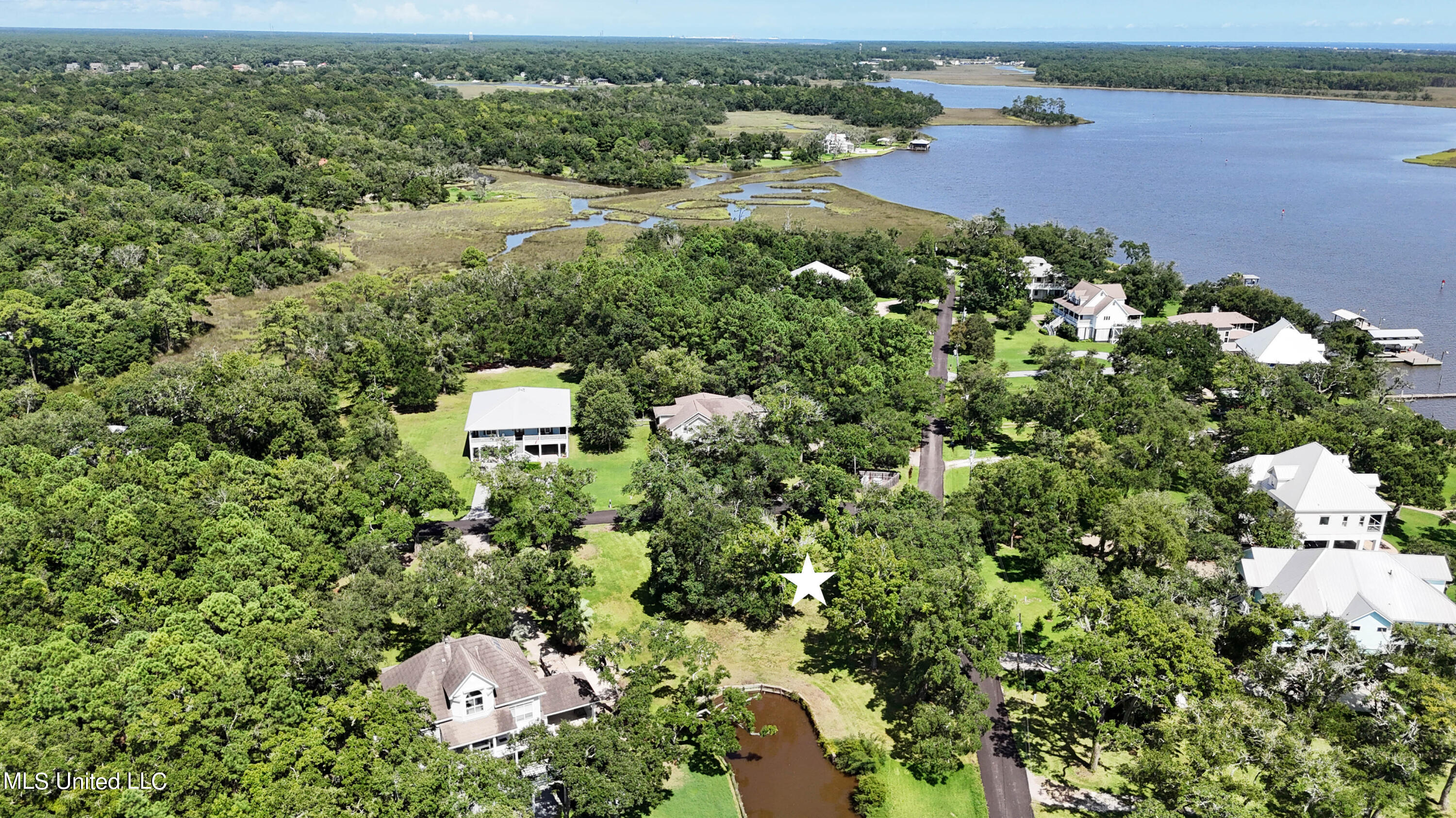 Eagle Point Road Ocean Springs, MS 39564 - Photo 4 of 26 013