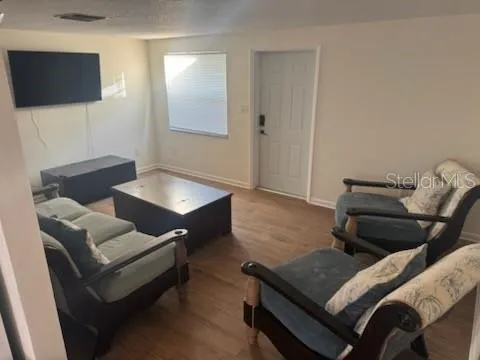 $1,200 | 5842 Louisiana Avenue, New Port Richey, FL 34652