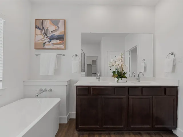 $325,000 | 12340 North Chestnut Hills Road, Conroe, TX 77303