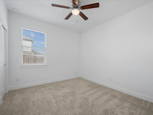 $325,000 | 12340 North Chestnut Hills Road, Conroe, TX 77303