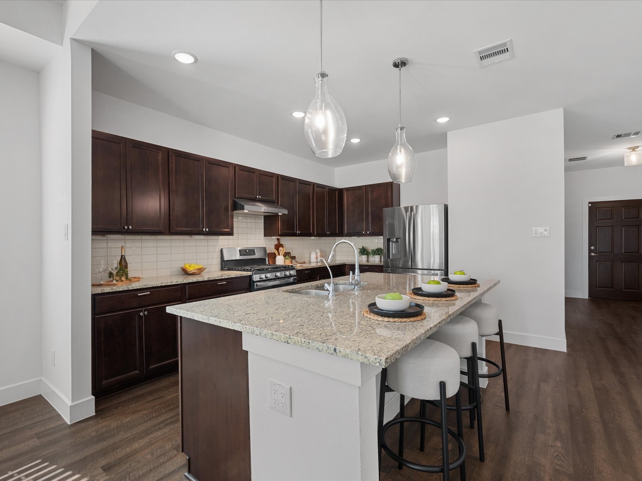 12340 North Chestnut Hills Road Conroe, TX 77303 - Photo 6 of 30