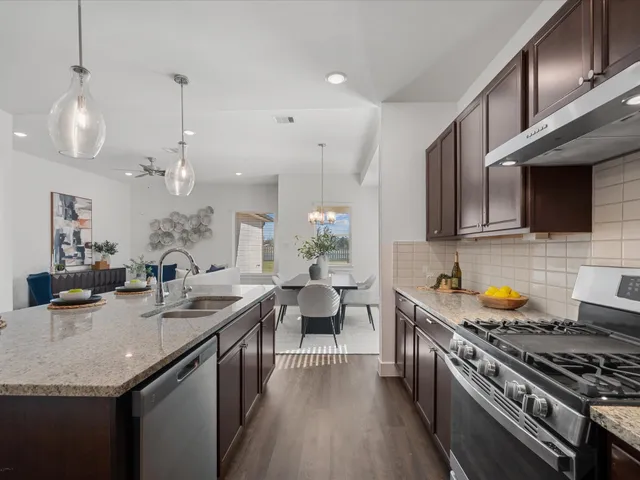 $325,000 | 12340 North Chestnut Hills Road, Conroe, TX 77303