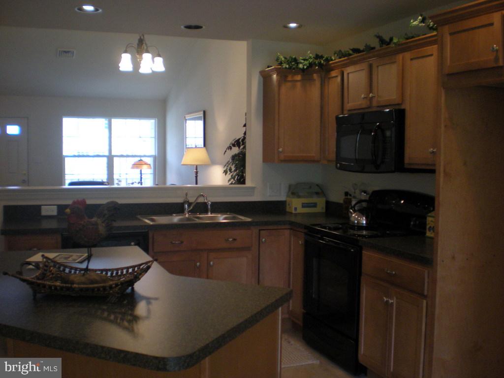 21 Waterleaf Road, Unit 69 Lancaster, PA 17603 - Photo 2 of 6 Gallery Image 2