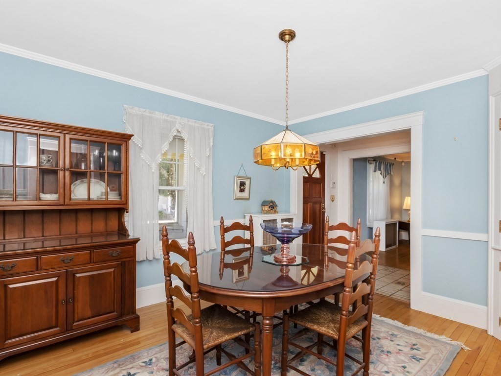 46 Jackson Road Medford, MA 02155 - Photo 5 of 24