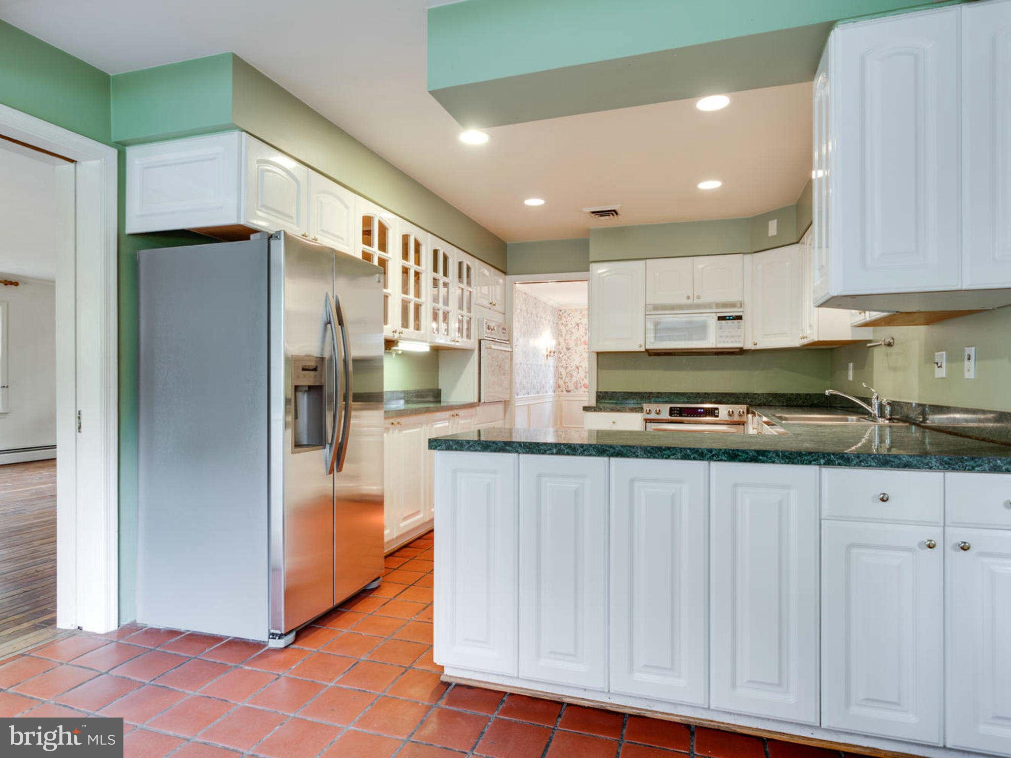 8451 Brook Road McLean, VA 22102 - Photo 8 of 12 Kitchen