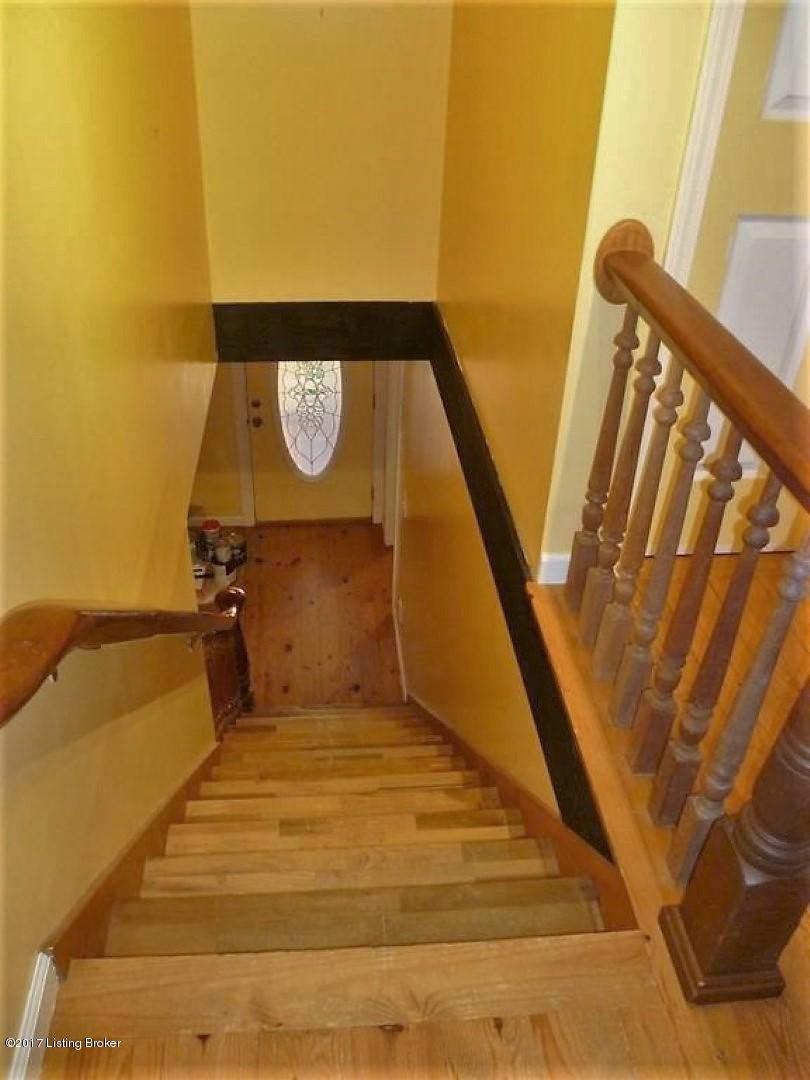 13476 Rineyville Road Vine Grove, KY 40175 - Photo 18 of 36 Wood Stairs