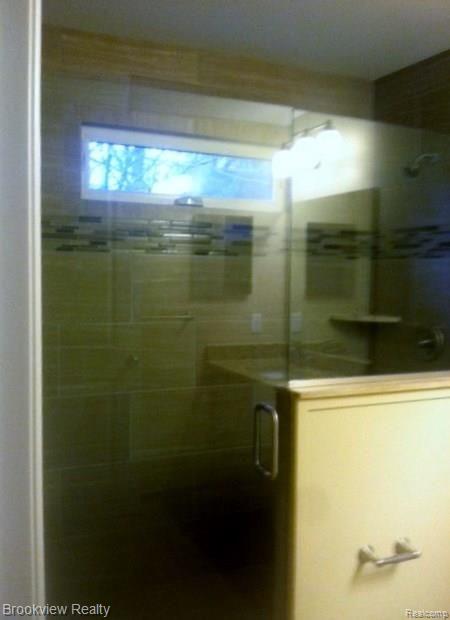 2548 Weaverton Rochester Hills, MI 48307 - Photo 12 of 21