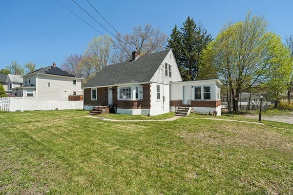$475,000 | 633 Main Street, Leominster, MA 01453