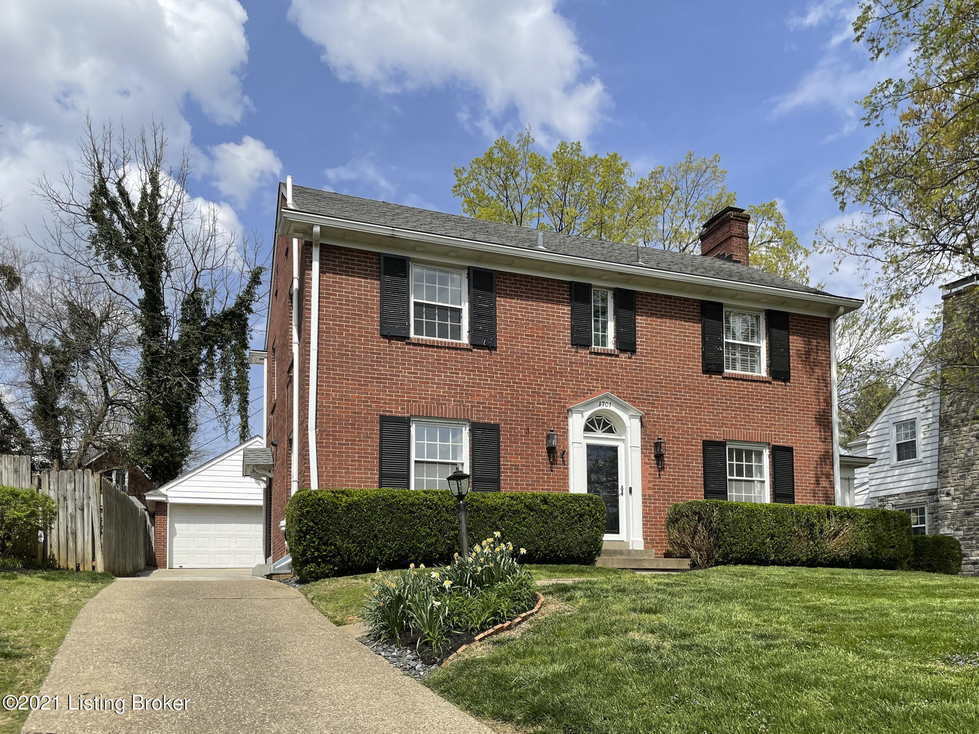 1701 Gresham Road Louisville, KY 40205 - Photo 1 of 52 1701 Gresham Rd-1001