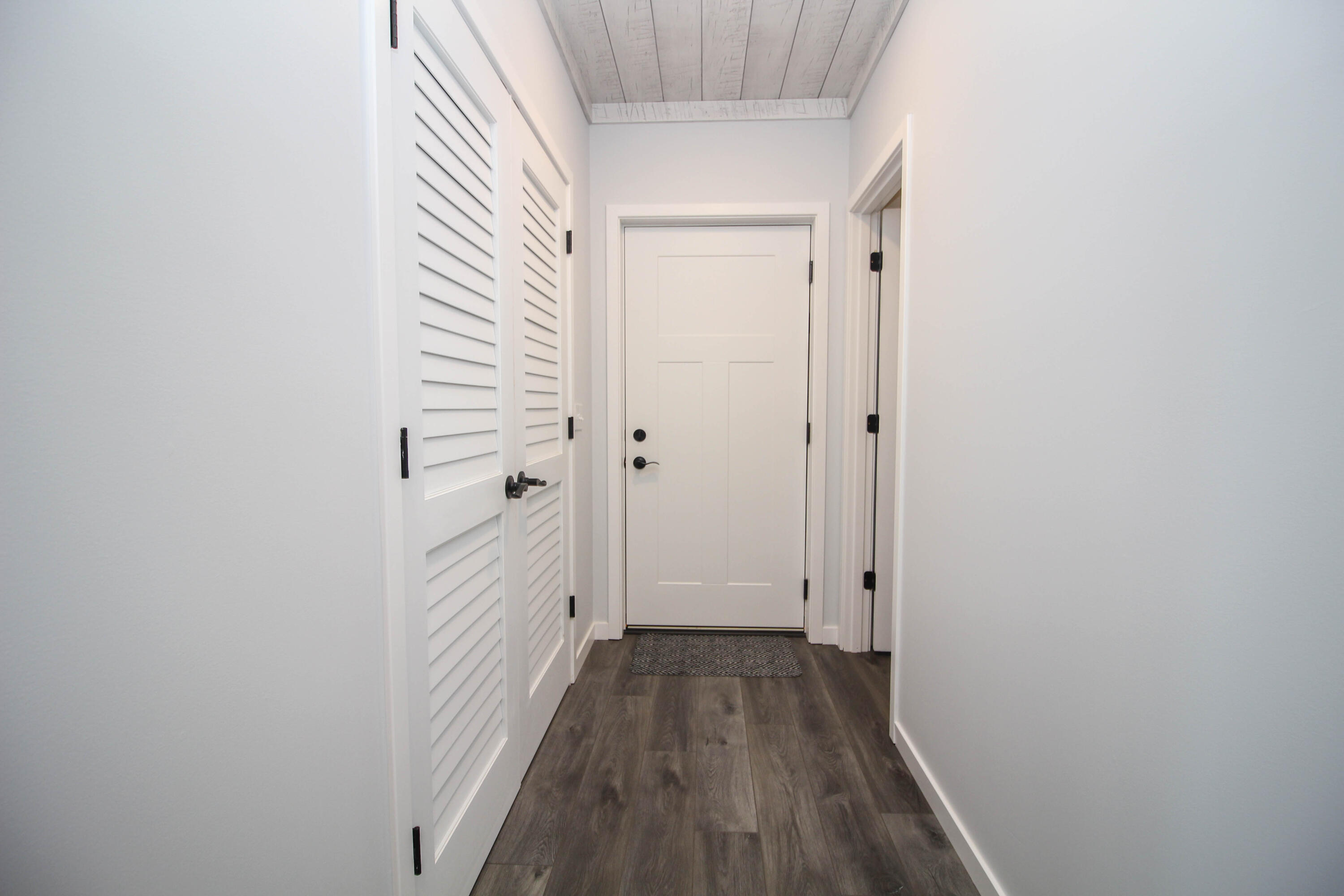 52078 Lake Avenue Three Rivers, MI 49093 - Photo 33 of 56 ENTRY FROM GARAGE