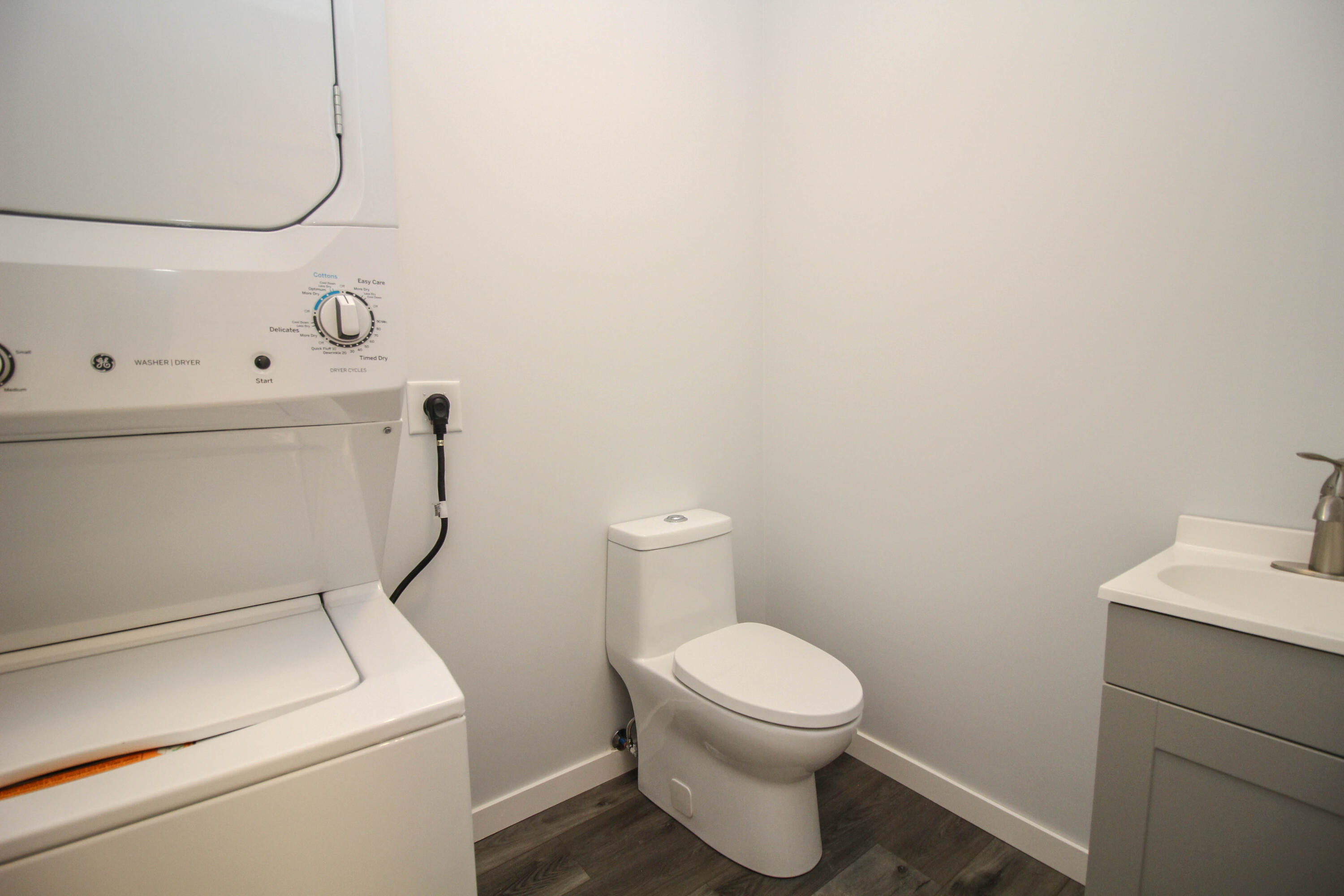 52078 Lake Avenue Three Rivers, MI 49093 - Photo 50 of 56 HALF BATH/LAUNDRY