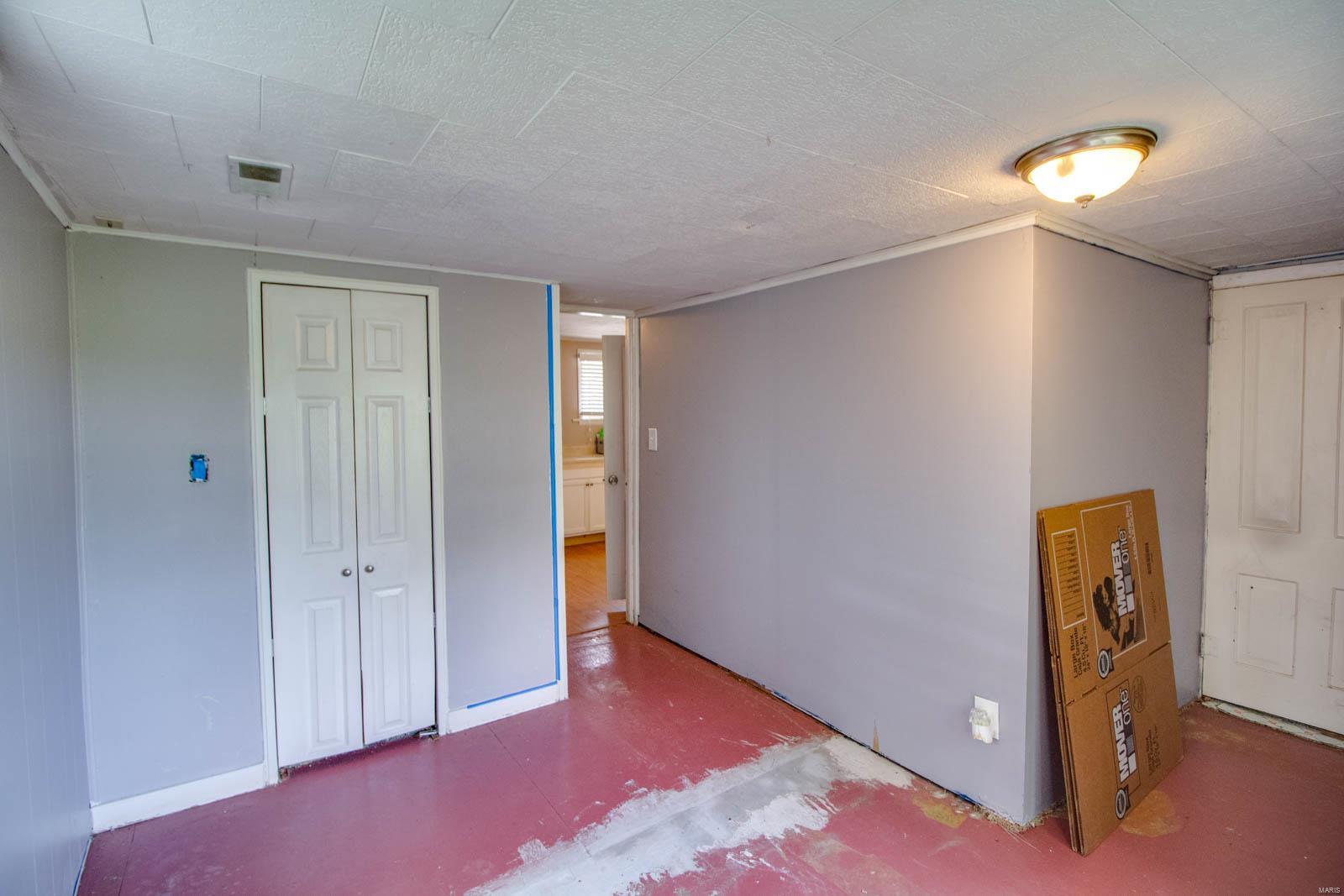 19463 Jones Road Jerseyville, IL 62052 - Photo 22 of 45 Gallery Image 22