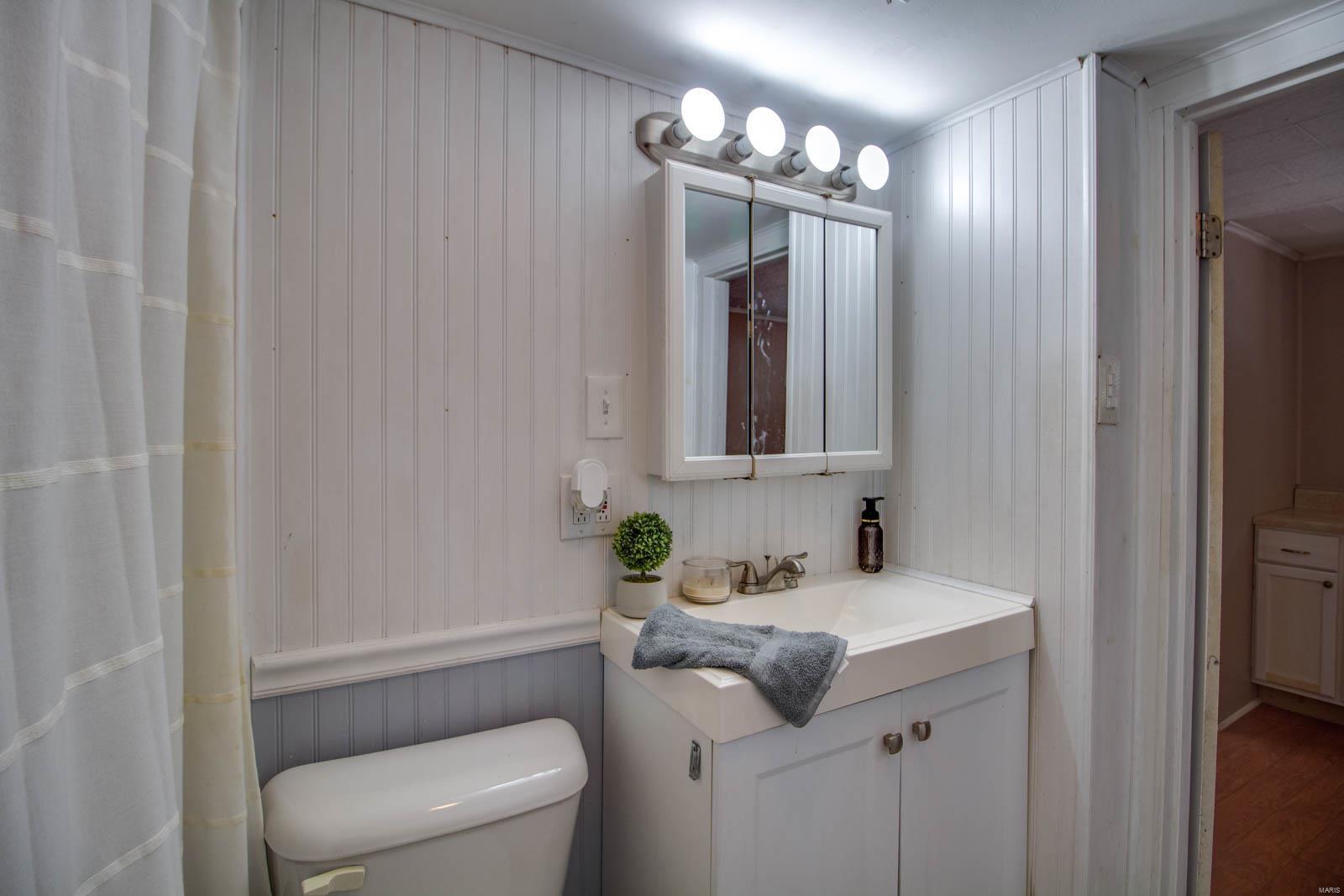 19463 Jones Road Jerseyville, IL 62052 - Photo 24 of 45 Gallery Image 24