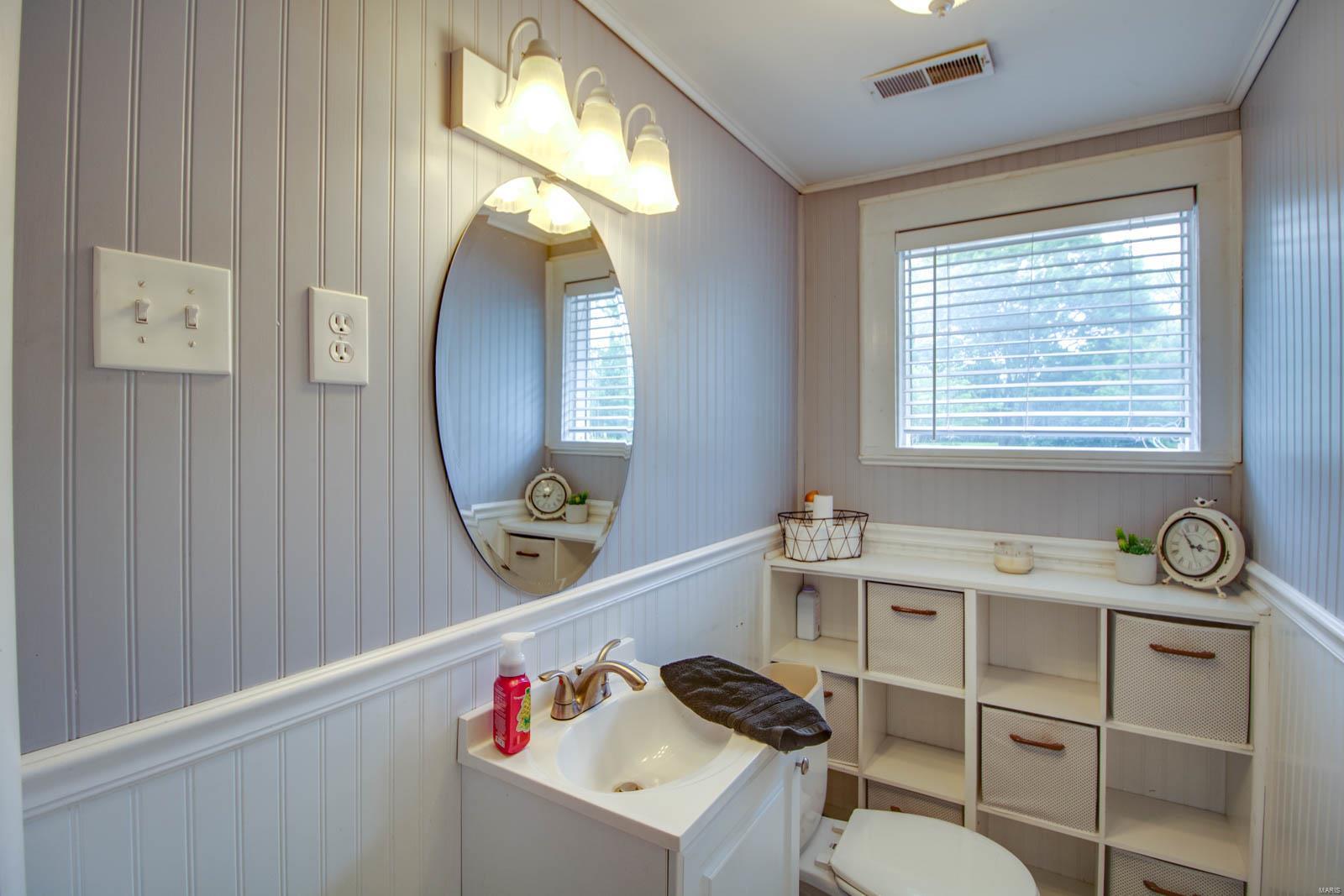 19463 Jones Road Jerseyville, IL 62052 - Photo 28 of 45 Gallery Image 28
