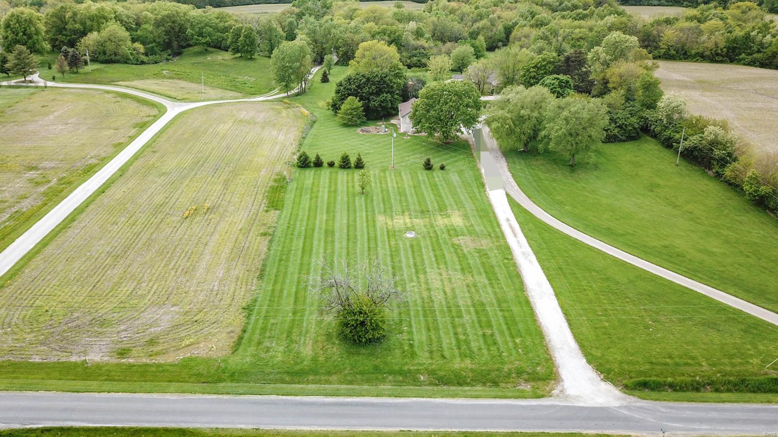 19463 Jones Road Jerseyville, IL 62052 - Photo 5 of 45 Gallery Image 5