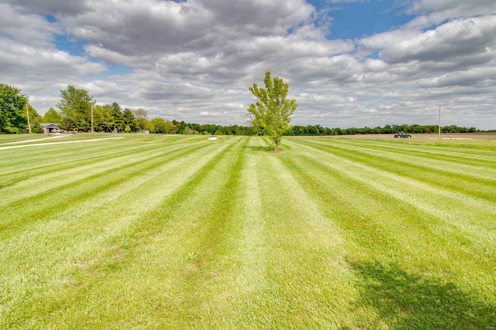 19463 Jones Road Jerseyville, IL 62052 - Photo 45 of 45 Gallery Image 45