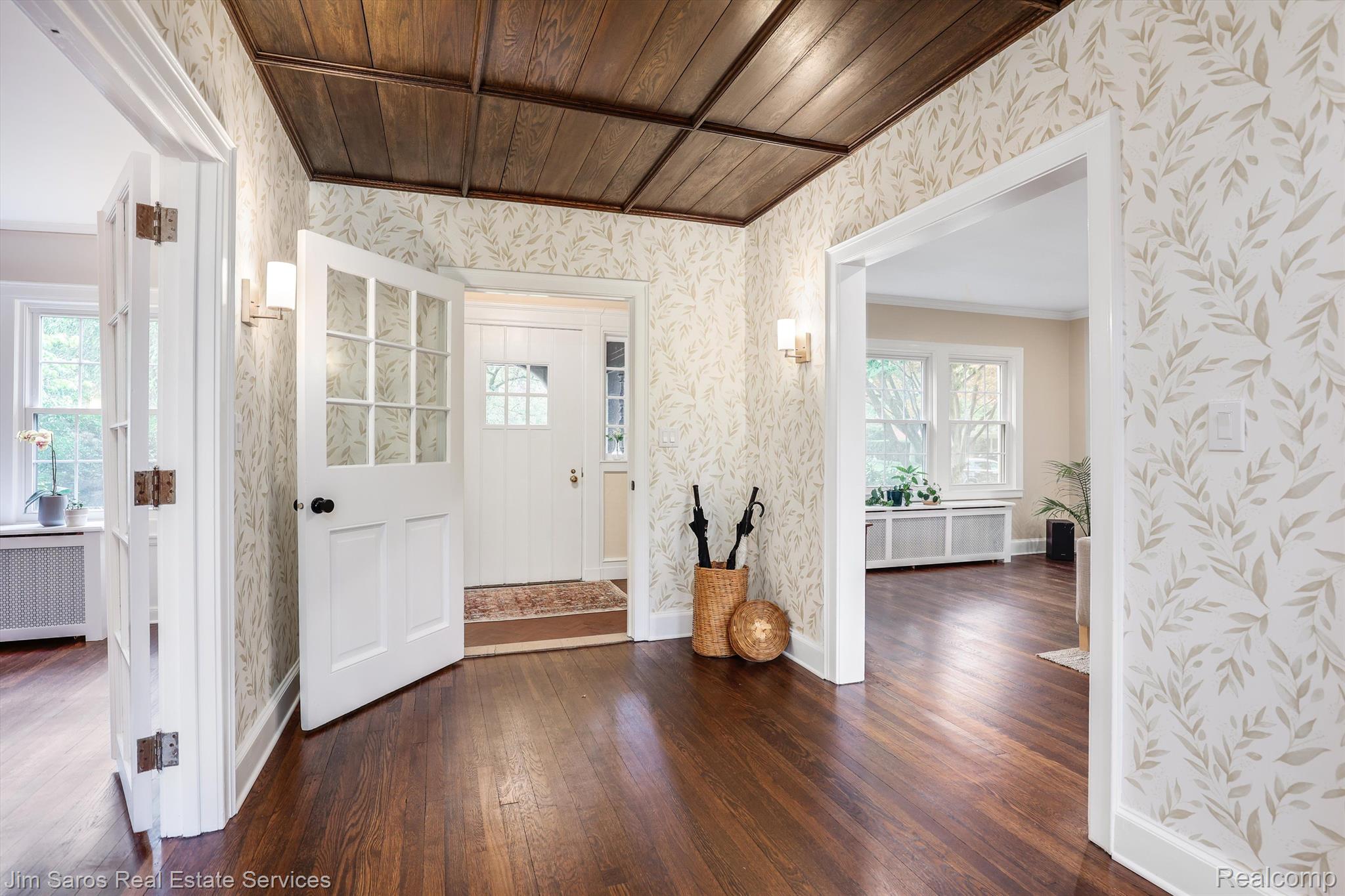 25 Roslyn Road Grosse Pointe, MI 48236 - Photo 5 of 34 Fr