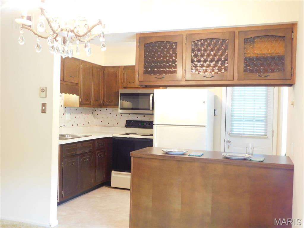 1678 Blue Ridge Drive, Unit F St. Louis, MO 63125 - Photo 37 of 38