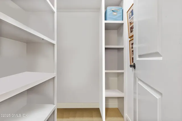 $795,000 | 214 Seaside Avenue, Unit 2, Stamford, CT 06902