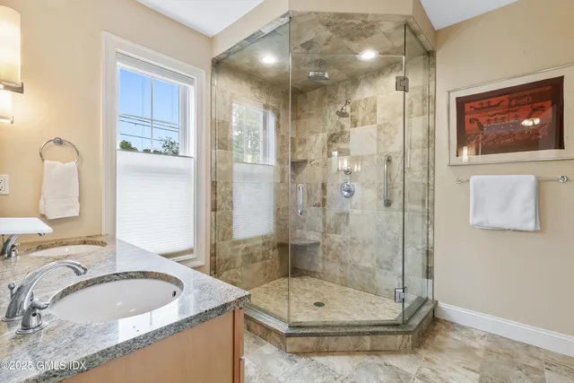 $795,000 | 214 Seaside Avenue, Unit 2, Stamford, CT 06902