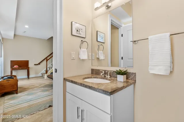 $795,000 | 214 Seaside Avenue, Unit 2, Stamford, CT 06902