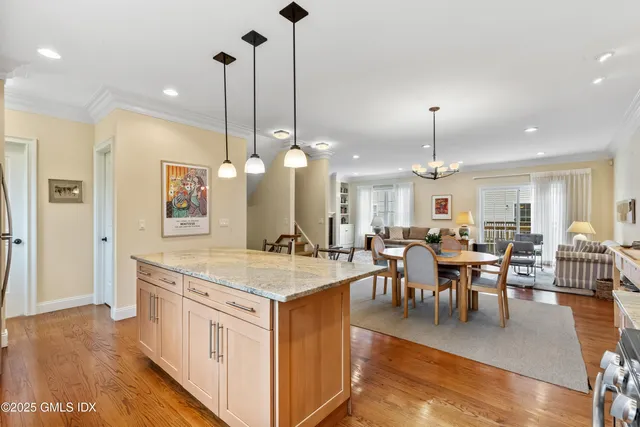 $795,000 | 214 Seaside Avenue, Unit 2, Stamford, CT 06902